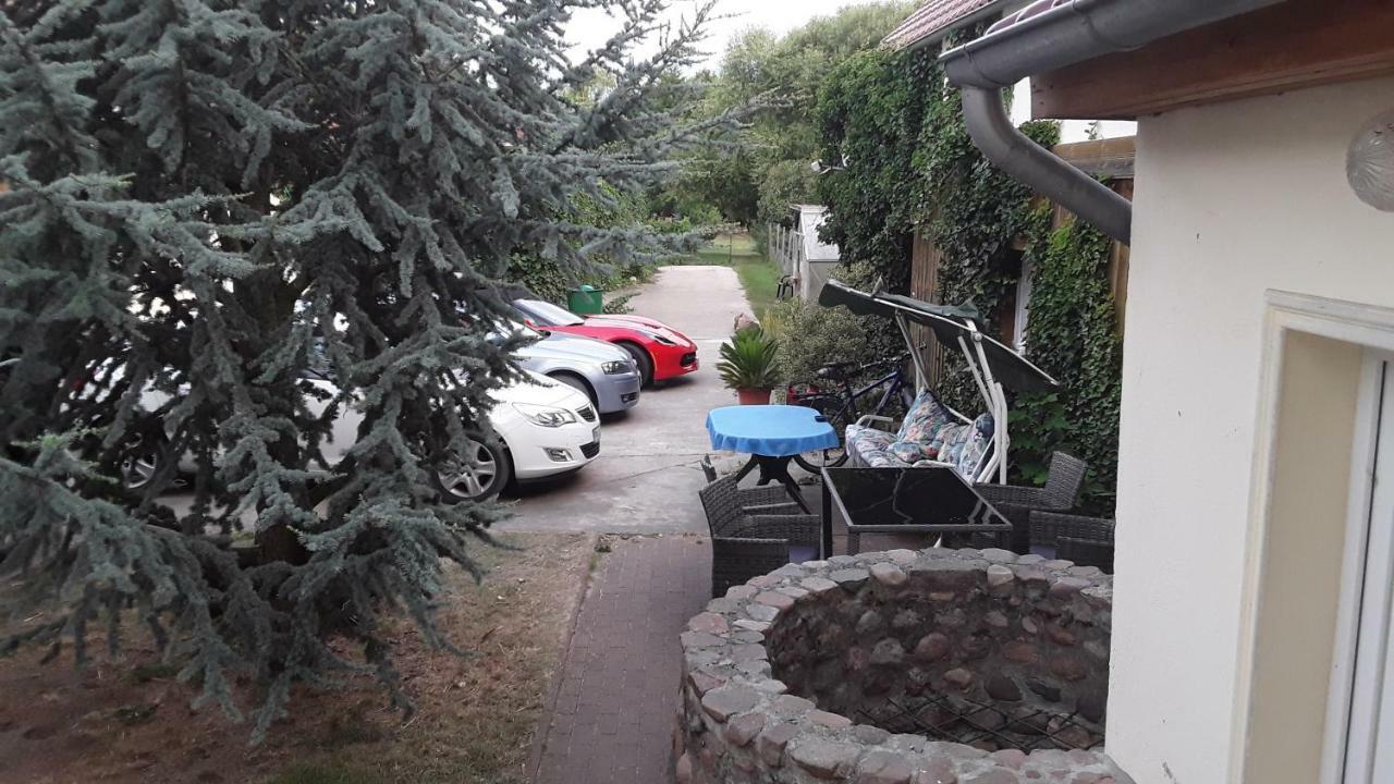 Gaestezimmer Sommer Locktow Luaran gambar